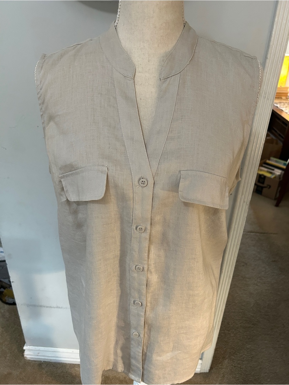 Grace Elements Sleeveless Button-Front Shirt in Light Beige
